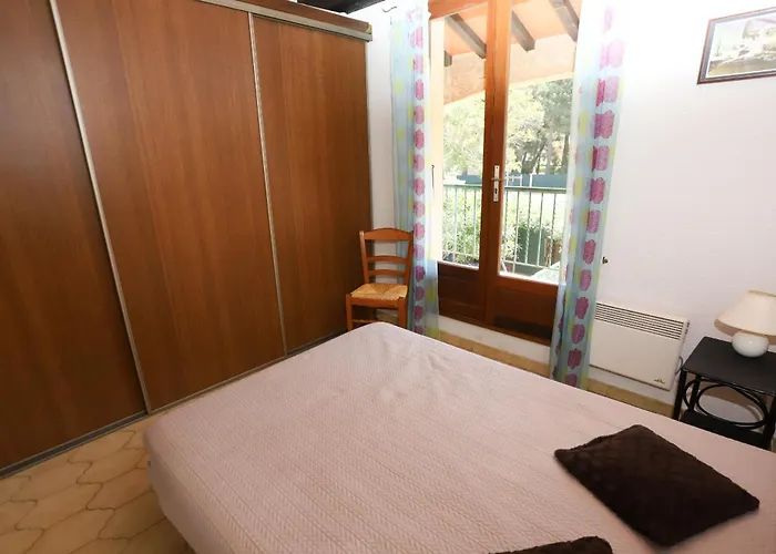Maison Climatisée Avec Terrasse à St Cyprien Saint-Cyprien (Pyrenees-Orientales)